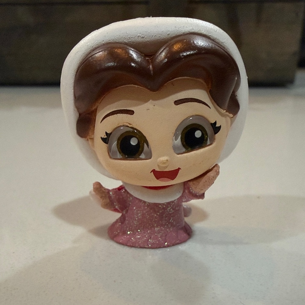 Disney Doorables series 12 Belle